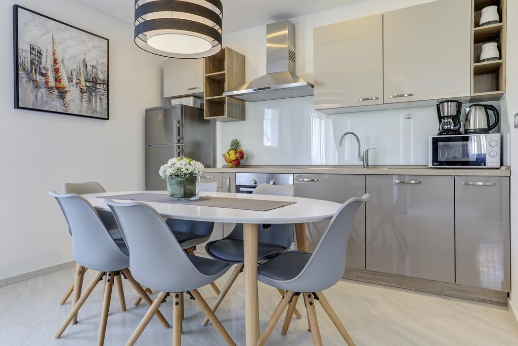 Viras Luxury Holiday Премантура Экстерьер фото